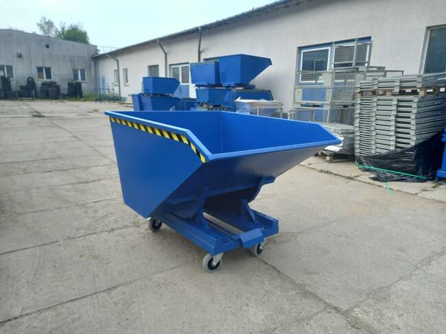 Zbiornik stalowy NTK 900 L, koleba