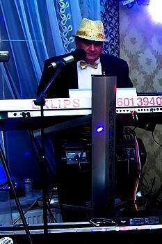 wokalista z klawiszem repertuar poszukuje zespołu z graniami