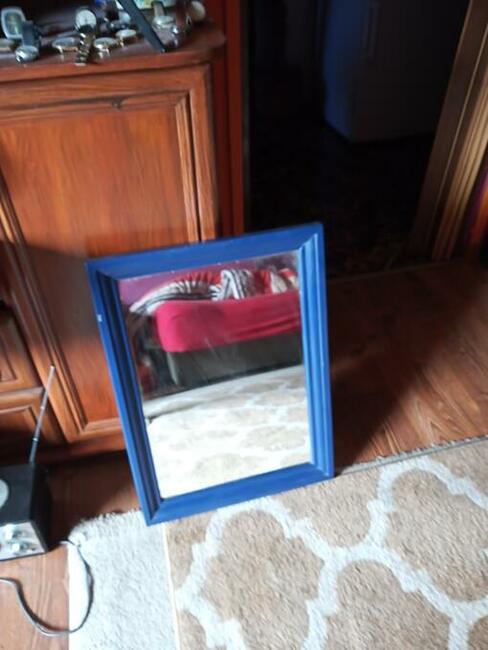 Lustro niebieska rama