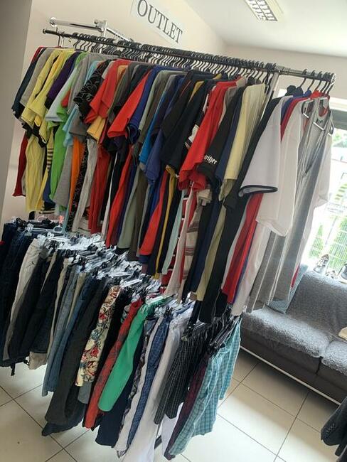 Sprzedam wyposażenie sklepu