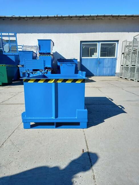 Kontener otwierany PMD 750 l pojemności