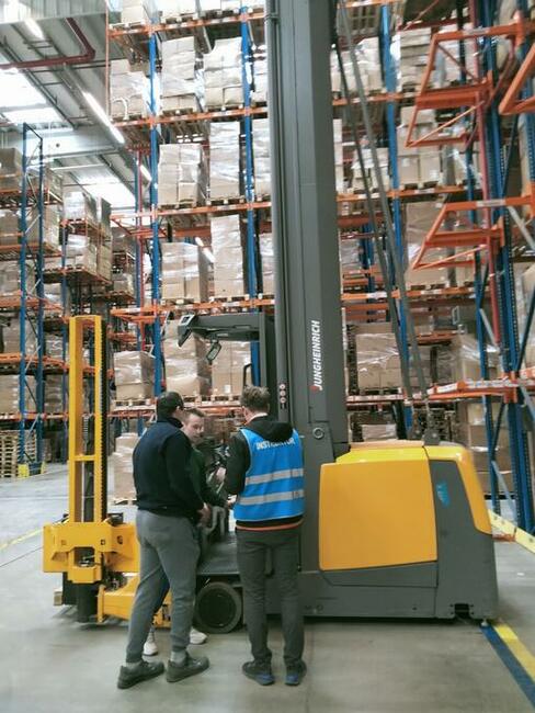 Kurs operatora wózków widłowych II WJO UDT GDAŃSK + Upominek