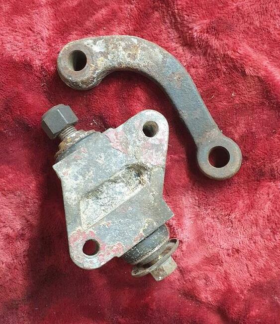 Wspornik układu kierowniczego Fiat 125p