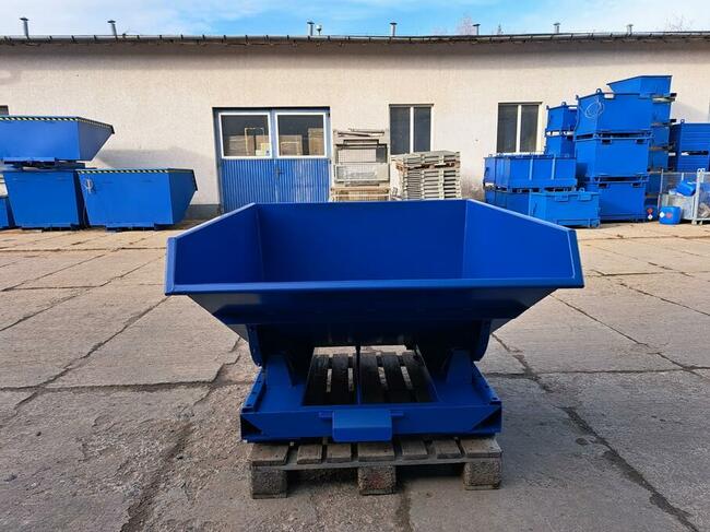 Samowyładowczy kontener do widlaka TK 0,9 m3