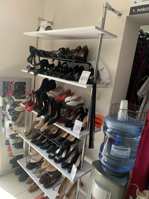 Sprzedam wyposażenie sklepu