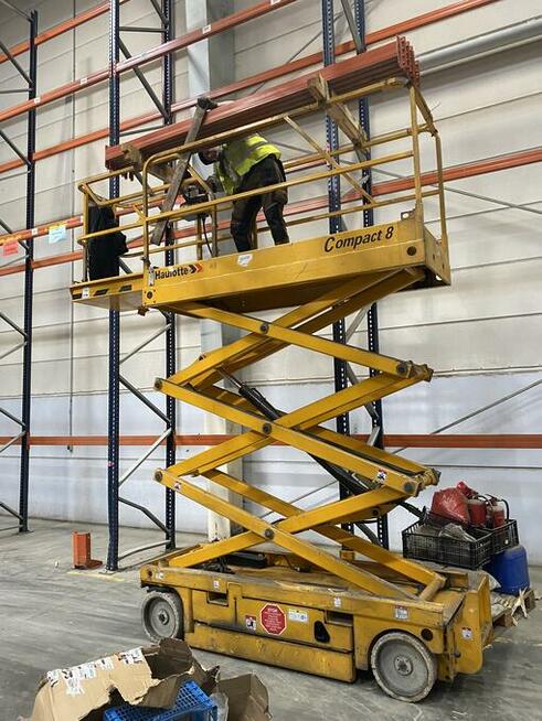 Skup regałów magazynowych