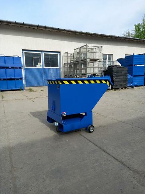 Niewielkich rozmiarów koleba na kołach PMMC 0,25 m3