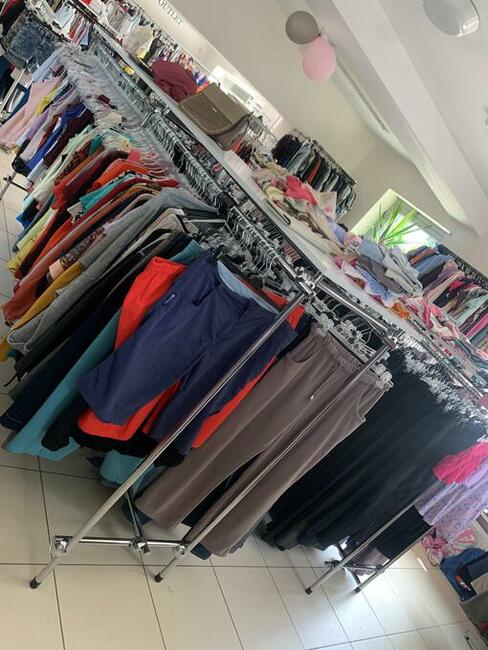 Sprzedam wyposażenie sklepu