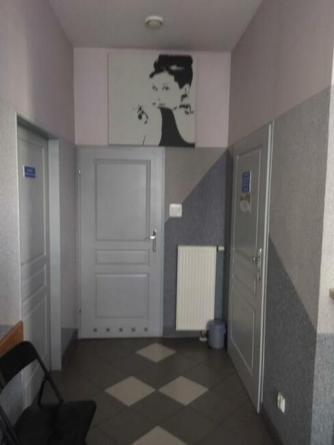 Do wynajęcia 20 m lokal na gabinet lekarski - Pabianice