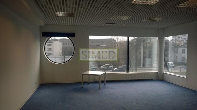 Biurowiec,dostęp24h,biuro,usługi,ok Soho,parking