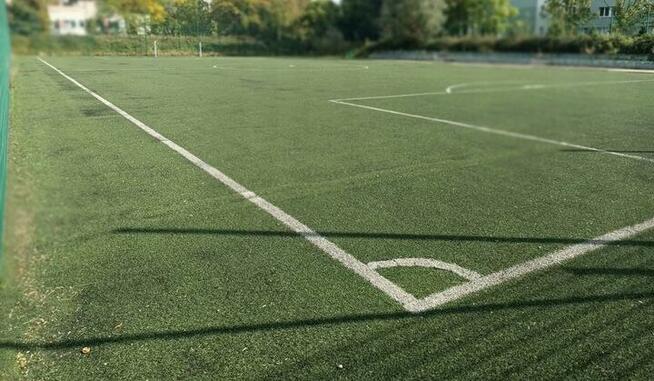 SZTUCZNA TRAWA BOISKO PIŁKARSKIE 1820M2 UŻYWANE
