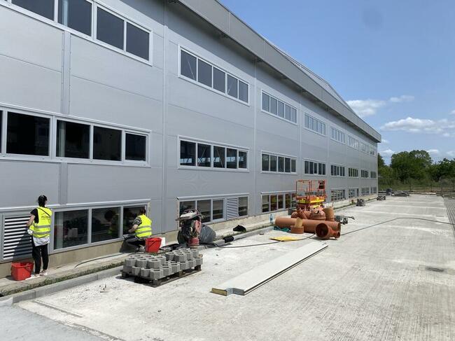 Mycie okien, witryn sklepowych. Firma sprzątająca KIELCE