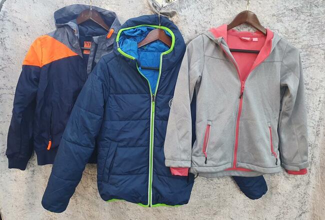 Odzież używana dziecięca