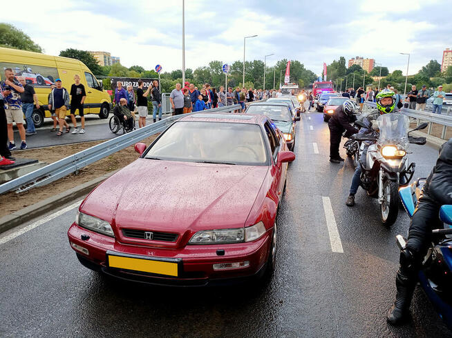 Wyjątkowa HONDA LEGEND COUPE klasyk auto do ślubu wynajem