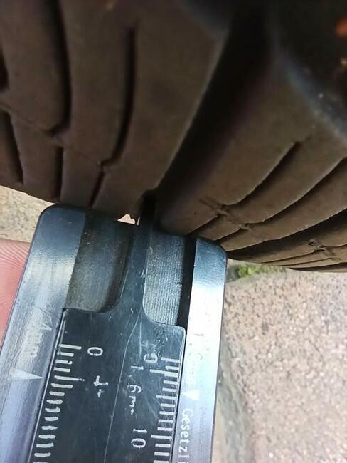 Para 2 szt Opony używane zimowe 15 Barum 185/60/15