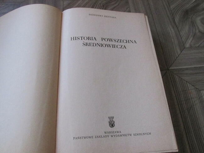 Historia powszechna średniowiecza