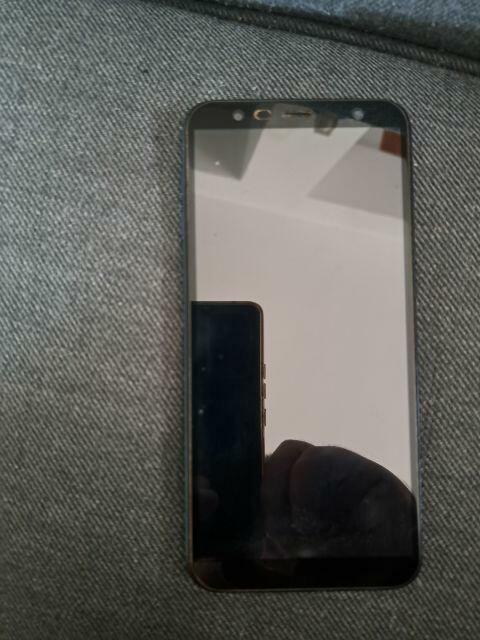 Telefon Samsung Galaxy j4+