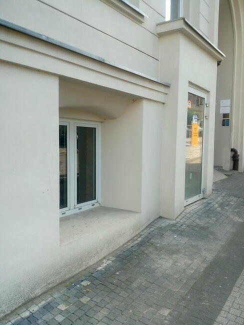 Lokal w super lokalizacji , centrum Poznania