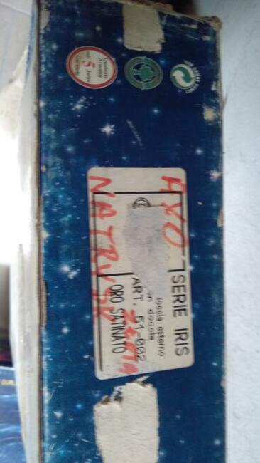 Bateria pod prysznic i kran do umywalki