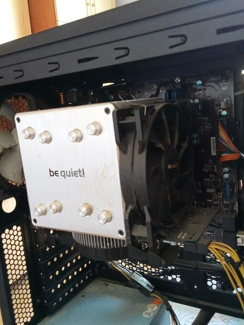 Sprzedam komputer stacjonarny oraz kierownicę i gry