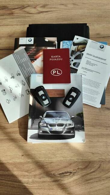 BMW E90 320i LCI zadbany