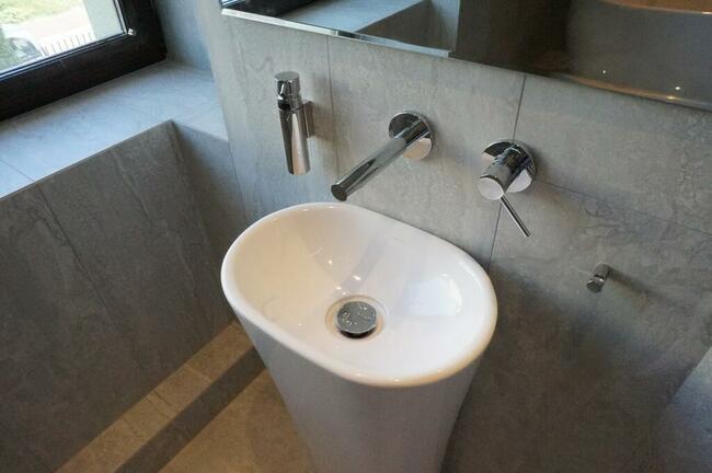 Układanie gresu glazury Łódź ZREMONTUJ MICHAŁ DANHOFER