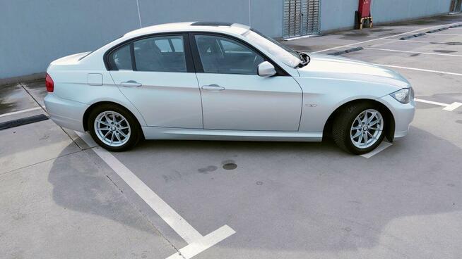 BMW E90 320i LCI zadbany