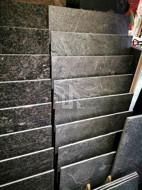 Płytki elewacyjne z łupka kwarcytowego Silver Grey