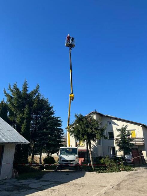 Zwyżka podnośnik koszowy podest 20m 25m wynajem usługi LEMON