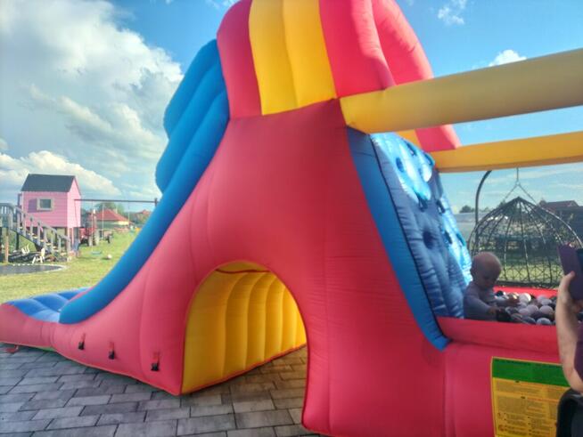 Dmuchana zjeżdżalnia dmuchaniec