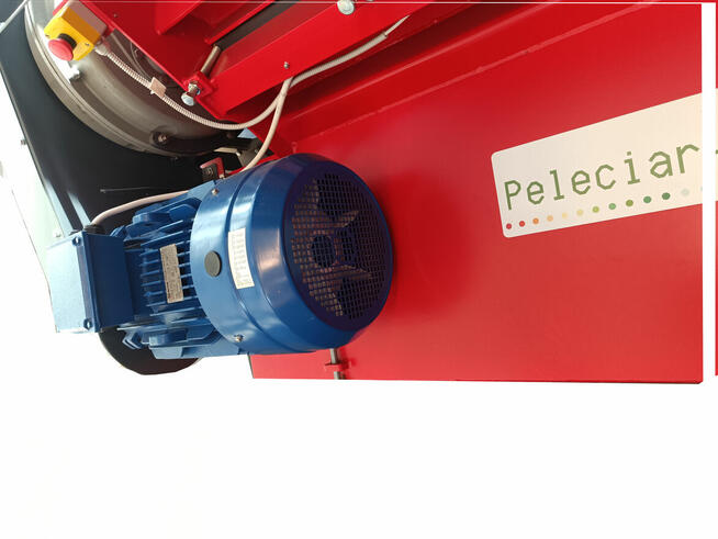 MŁYN RĘBAK ROZDRABNIACZ DO PLASTIKU, RYNIEN, RUR, PCV