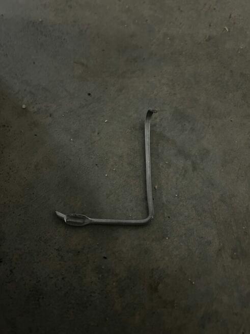 Spinki do mocowania dachówek IVT 409 65x48 mm 500 szt