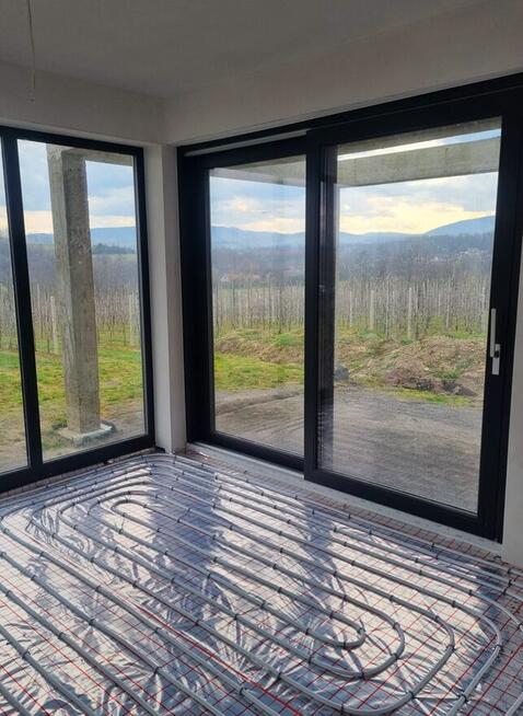 Solidne tynki maszynowe i wylewki