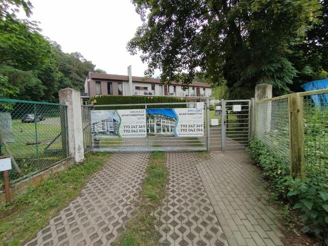 Miejsca postojowe, strzeżone osiedle, Wisełka