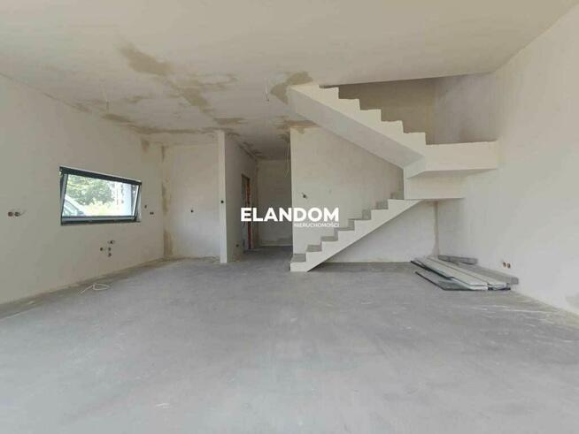 Funkcjonalny bliźniak, Pogorzel Warszawska