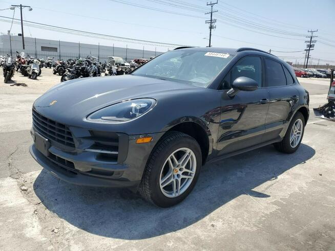 2019 PORSCHE MACAN