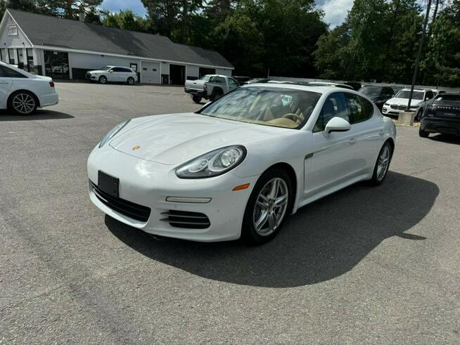 PORSCHE PANAMERA 2