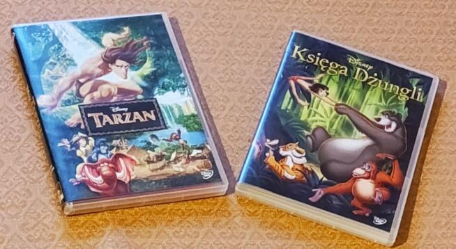 Wyprzedaż kaset i płyt z muzyką, z filmem plus inne