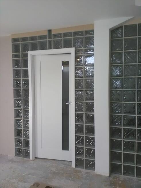 luksfery pustaki szklane, Układanie. Kamień ozdobny. itp