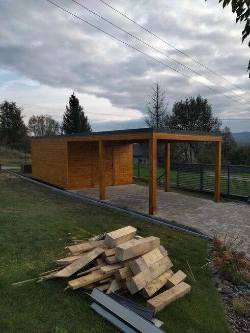 Altana ogrodowa z trzćiny