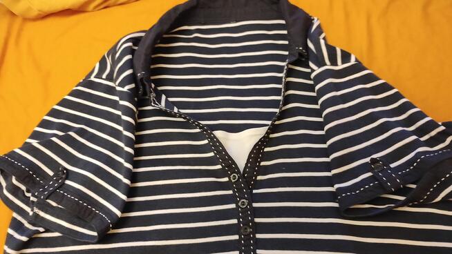 Bluzka w biało-czarne paski - Debenhams – rozmiar 48