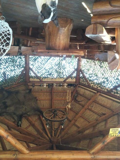 Altana ogrodowa z trzćiny