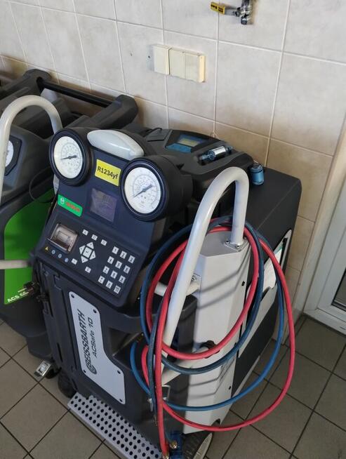 ACSafe 10 Beissbarth Analizator może z analizatorem czynnika