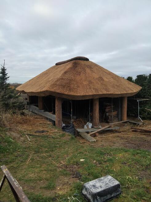 Altana ogrodowa z trzćiny