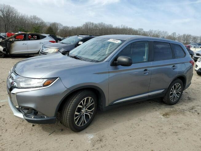 2017 MITSUBISHI OUTLANDER ES