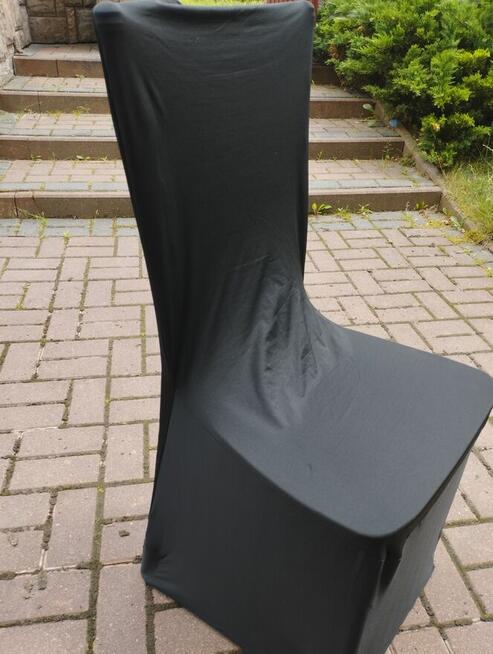 Czarne pokrowce na kreślą elastyczne wypożycze