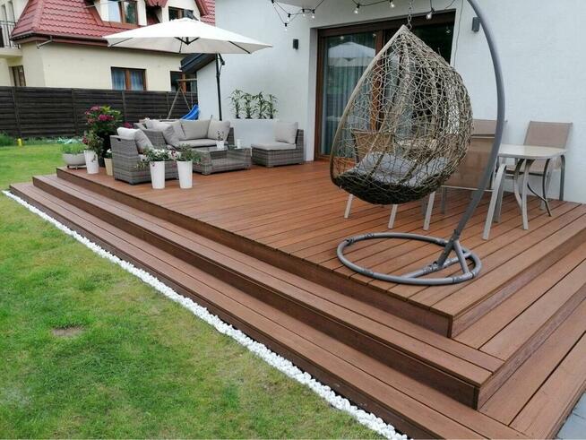 Deski tarasowe modrzew syberyjski 28x150mm ryflowana i gładka