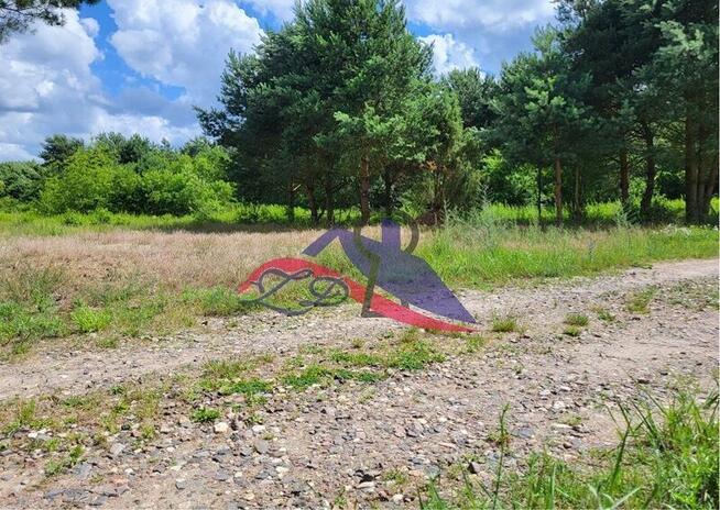 Sprzedam atrakcyjne działki w pieknej okolicy