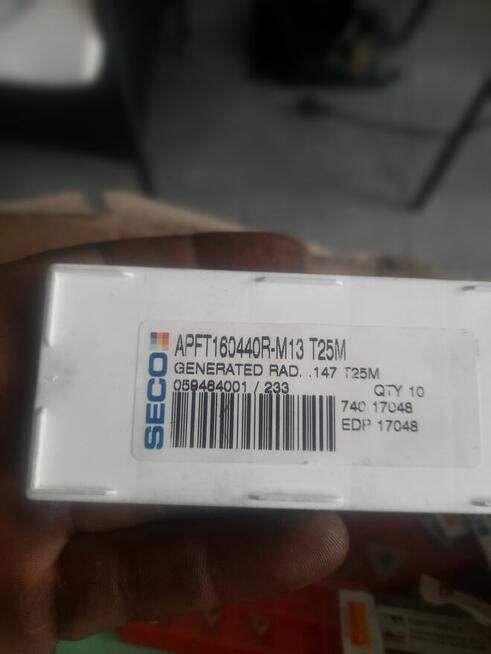 Skup płytek skrawajacych frezów weglikowych