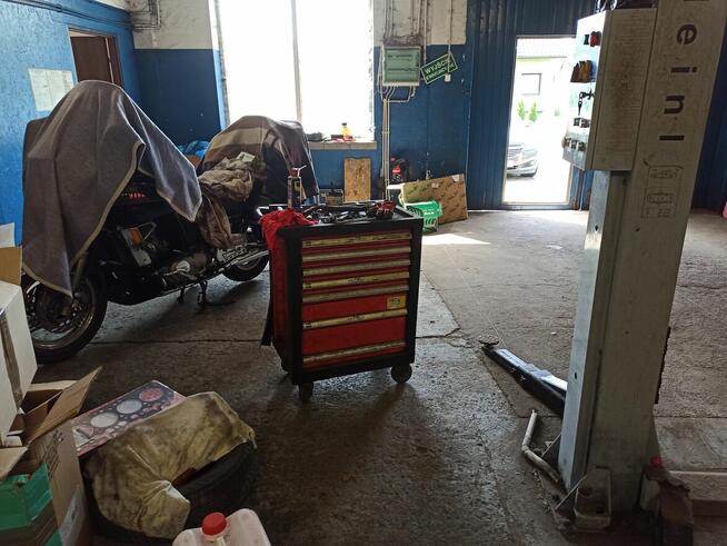 Sprzedam wyposarzenie warsztatu samochodowego